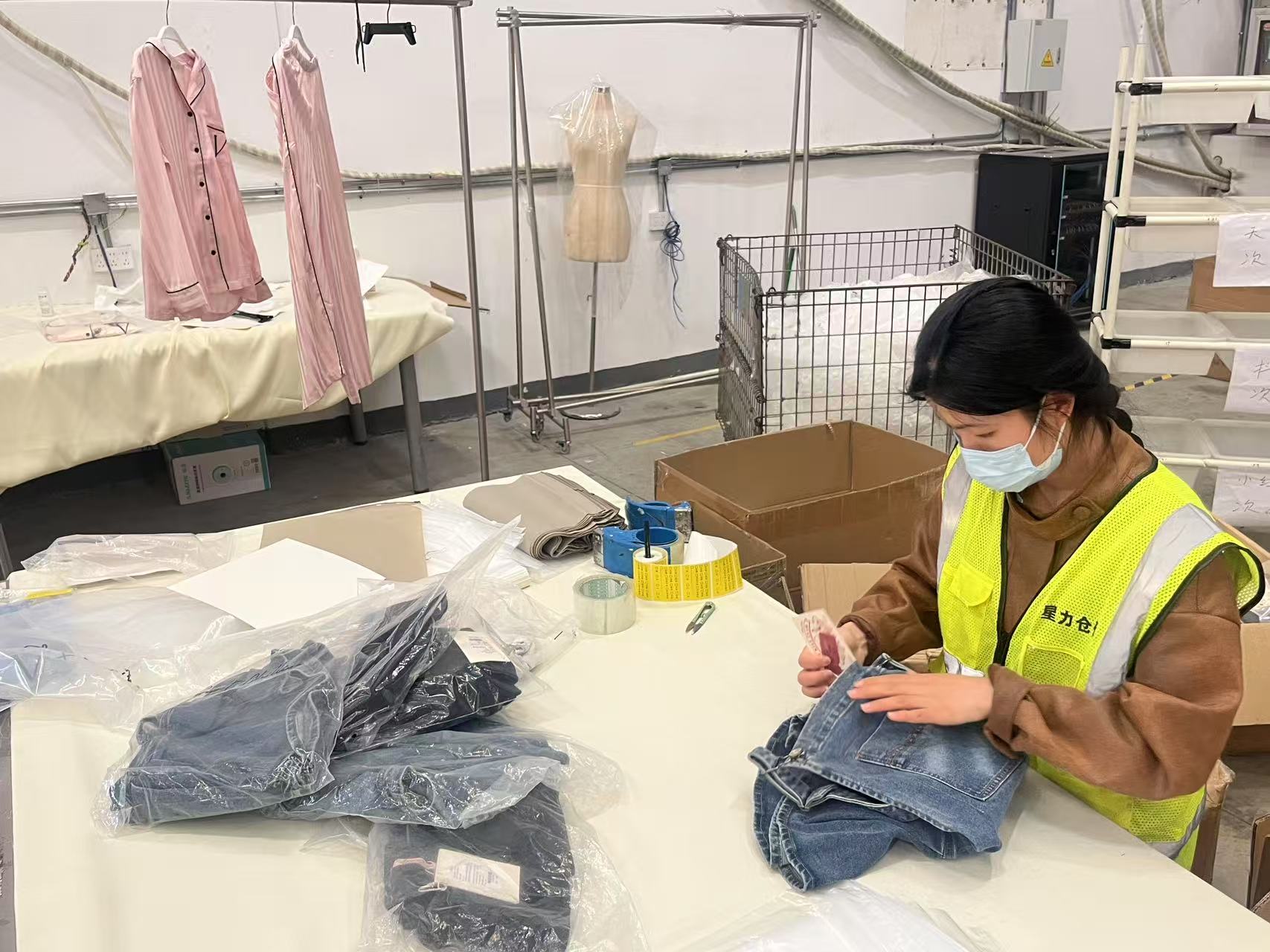 日用百貨電商云倉(cāng)托管，助力雜品銷售輕松應(yīng)對(duì)爆單挑戰(zhàn)